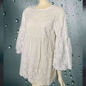Elegant White Eyelet Tunic Top